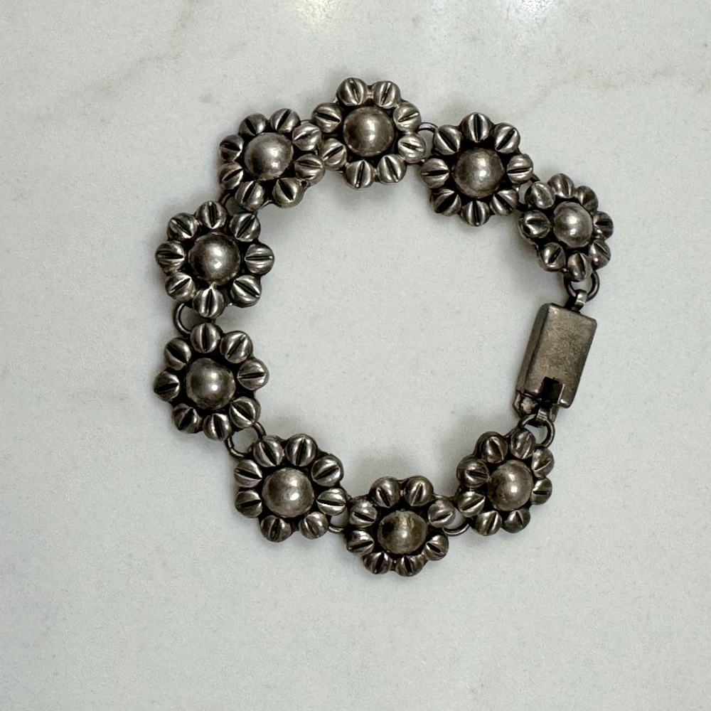 Sterling silver Bracelet( 30g)